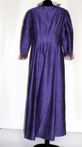 Rochie de seară violet cu volănașe – voal & jacquard, anii ’70 - Img 3