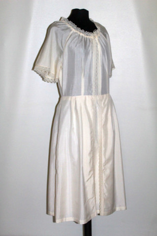 Rochie ivoire cu ornamente de dantelă – romantic retro anii ’70 - Img 5