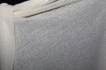 Cardigan vintage Philomena Christ – tricot ivoire minimalist, designer european - Img 5