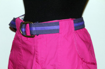 Fusta fucsia repro anii '80