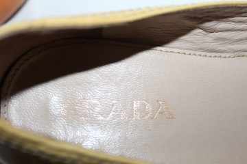 Pantofi peep‑toe Prada galben‑portocaliu – piele lăcuită, vintage designer - Img 8
