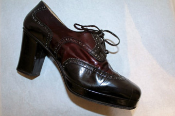 Pantofi vintage din lac bicolor anii '70
