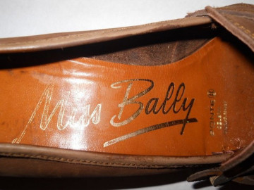Pantofi vintage  "Miss Bally" anii '60