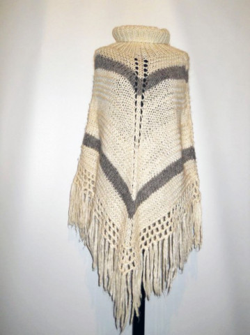 Poncho vintage din lana anii '70