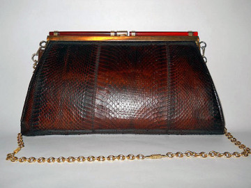 Poseta vintage din piele de sarpe cu ornamente din bachelita anii '60