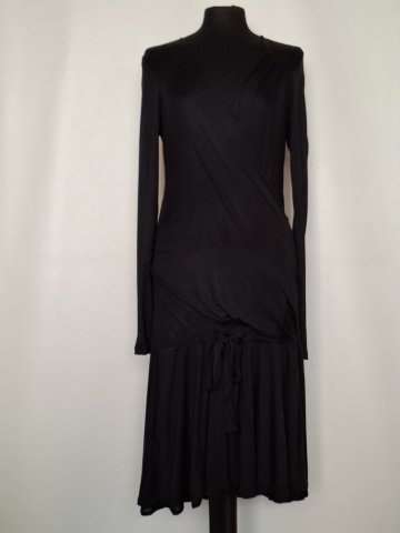 Rochie neagră talie joasă Max&Co repro minimalistă