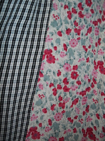 Rochie retro maxi flori si carouri anii '80