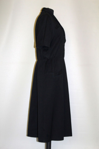 Rochie vintage neagra din casha cu brandenburguri anii '40