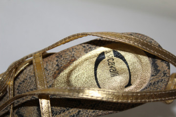 Sandale aurii Just Cavalli – vintage statement, glam retro - Img 8