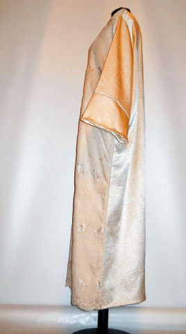 Caftan din crepe satin bej anii '80