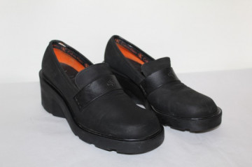 Pantofi negri "Calvin Klein"