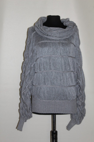 Pulover gri cu fronseuri – tricot vintage cu turtleneck larg