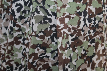 Rochie print camuflaj anii '90