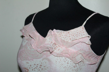 Rochie roz deschis arabescuri repro anii '70