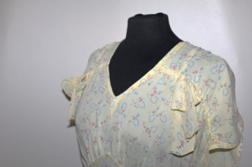 Rochie vintage anii ’30 cu motive vegetale pe fond galben - Img 5