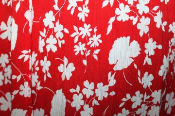 Rochie vintage roșie din bumbac – anii ’70, print floral alb - Img 7