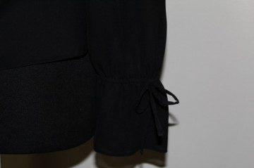 Bluza neagra stil romantic repro anii '70