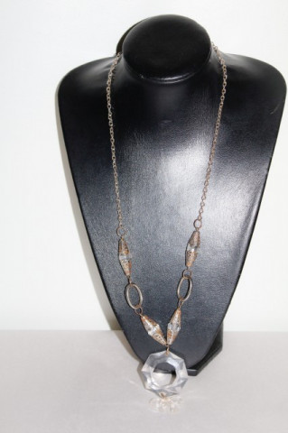 Colier din metal si lucite anii '70
