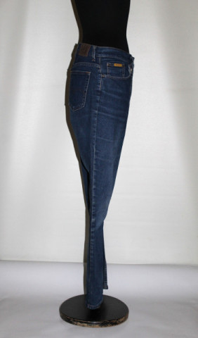 Jeans vintage Maverick anii ’90 – denim albastru, stil clasic - Img 2