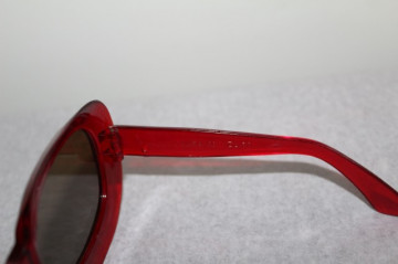 Ochelari de soare rosu bulgaresc anii '70