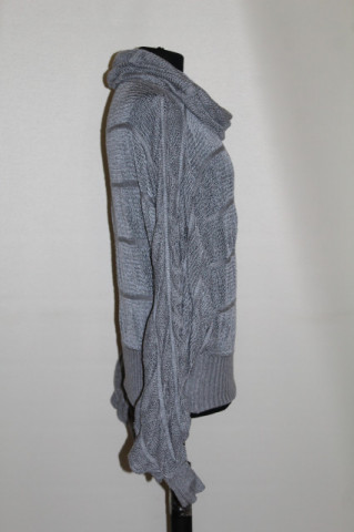 Pulover gri cu fronseuri – tricot vintage cu turtleneck larg - Img 2