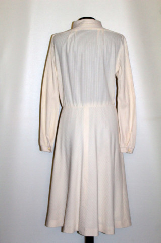 Rochie crem cu aspect reiat – vintage anii ’70 - Img 3