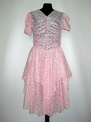 Rochie dantela roz anii '70