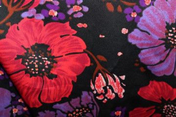 Rochie vintage maxi flori uriașe roșii și violet anii 70