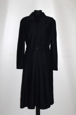 Rochie vintage Trevira anii ’70 – clasică, elegantă și timeless