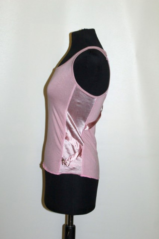 Tricou roz antic anii 90