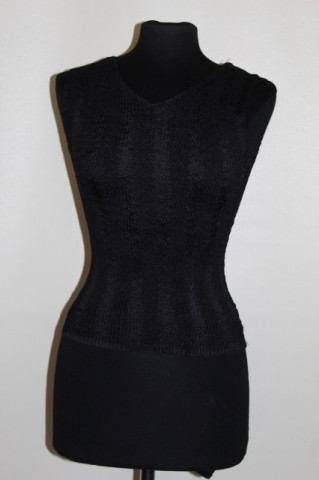 Bluza neagra din cloque anii '90