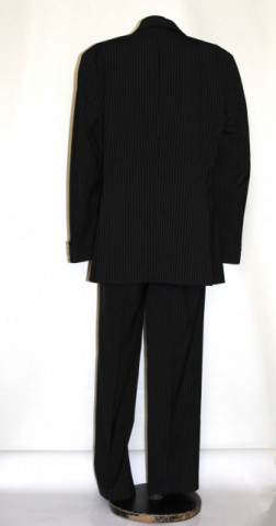 Costum bărbătesc Hugo Boss – elegant, sacou & pantaloni - Img 4