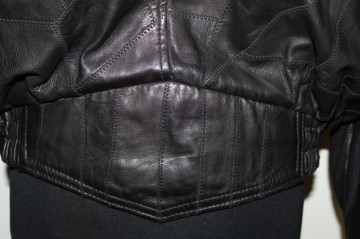 Jachetă vintage patchwork din piele naturală anii ’80 – bomber rock statement - Img 4