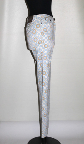 Pantaloni Valentino Jeans pastel cu cerculețe – stil retro elegant - Img 2