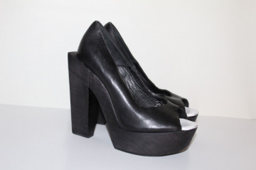Platforme negre toc pătrat repro anii 70
