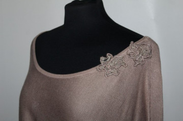 Pulover bej repro anii '70