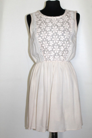 Rochie bej din pânză topită Nisan – stil retro fresh