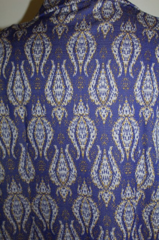 Rochie print floral stilizat pe fond violet anii '70