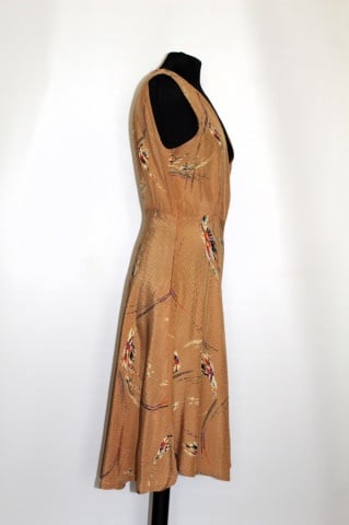 Rochie vintage din mătase Dobby maro scorțișoară – anii ’50, realizată manual - Img 3