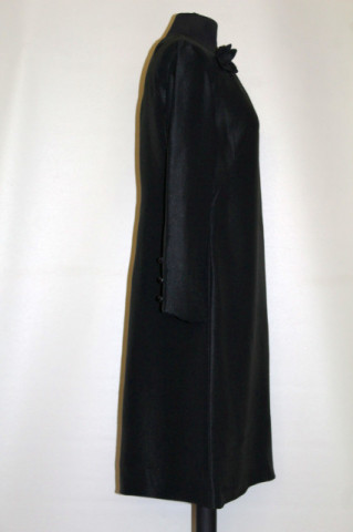 Rochie vintage neagră din crepe – anii ’60 - Img 2