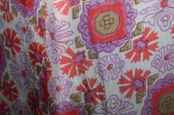 Rochie vintage print garoafe anii 50 - 60