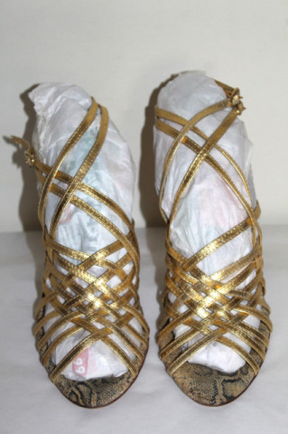 Sandale aurii Just Cavalli – vintage statement, glam retro - Img 2
