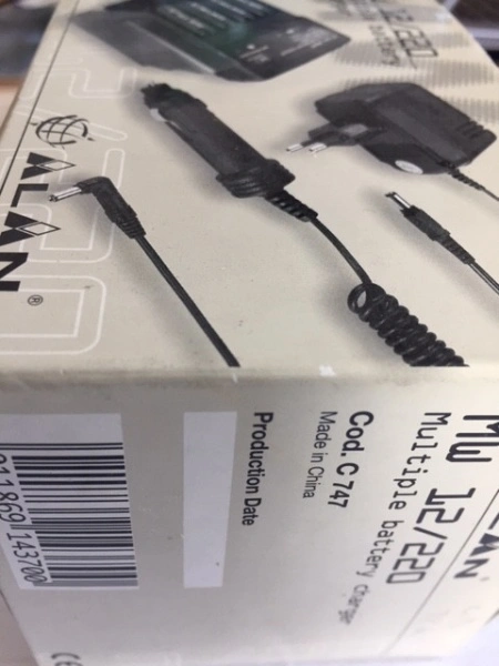 Incarcator pentru acumulatori AA/R6 - de la 12V/220V - Img 3
