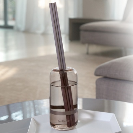 Pachet promo - Recipient parfum de camera Vase in forma cilindrica Gri cu betisoare + Rezerva de parfum 250 ml