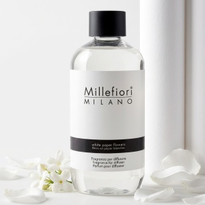 White Paper Flowers rezerva de parfum Millefiori Milano 250ml miros