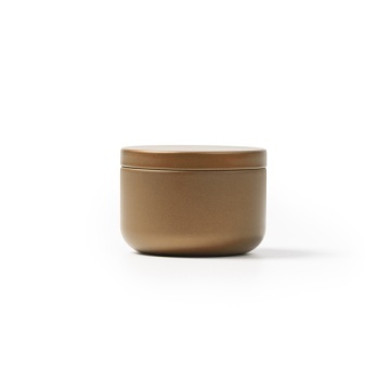 Lumânarea parfumată vine într-un recipient metalic rotund elegant - Img 1