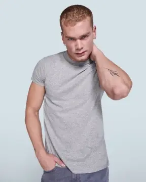 Tricou cu mânecă scurtă, guler rotund dublu