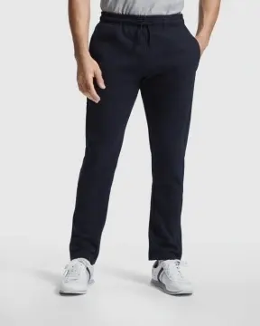 Pantaloni lungi drepți cu două buzunare laterale și betelie elastică cu șnur reglabil