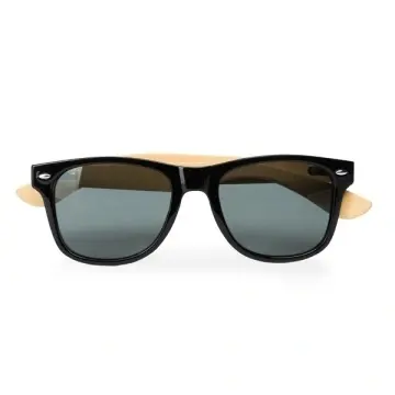 Ochelari de soare cu un design atrăgător, cu rame lucioase și brate din bambus natural