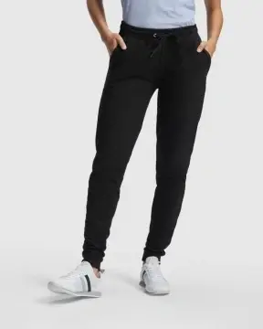 Pantaloni lungi de trening